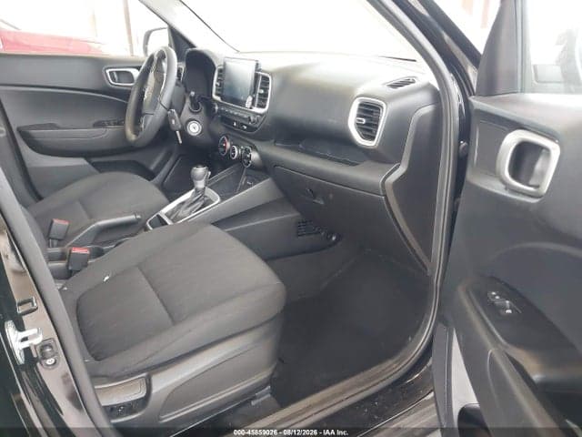 2021 HYUNDAI VENUE SE 5