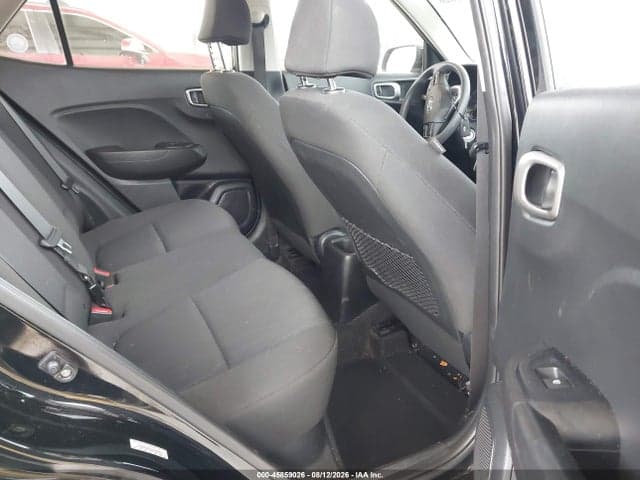 2021 HYUNDAI VENUE SE 8