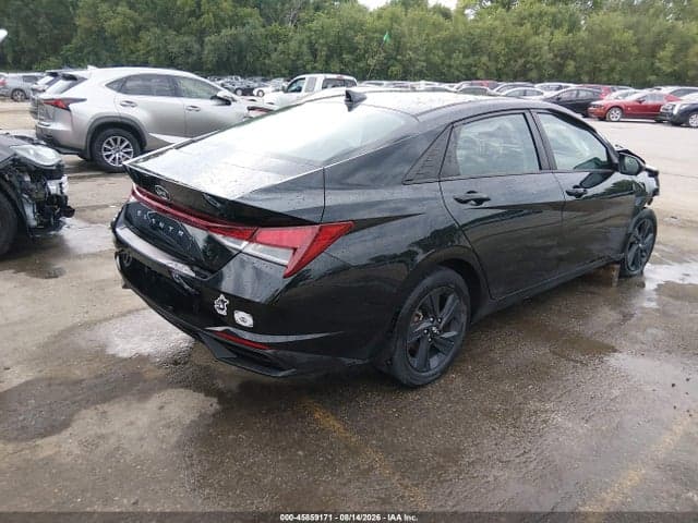 2023 HYUNDAI ELANTRA SEL 4