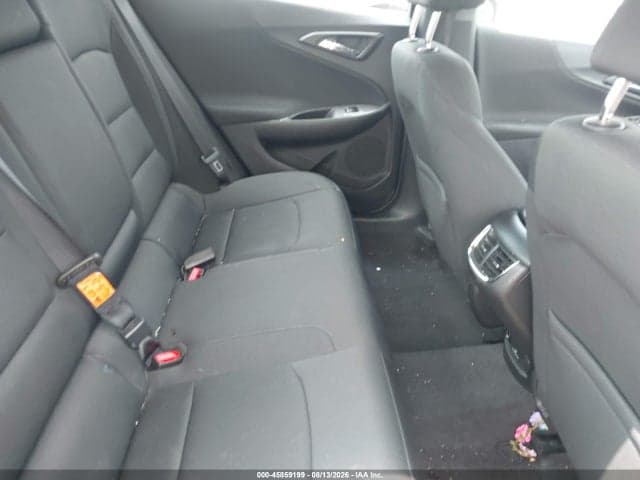 2017 CHEVROLET MALIBU 1LT 8