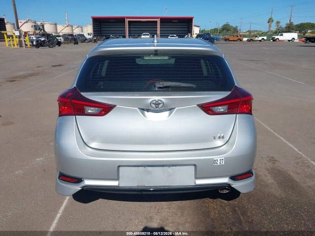 2018 TOYOTA COROLLA IM 17