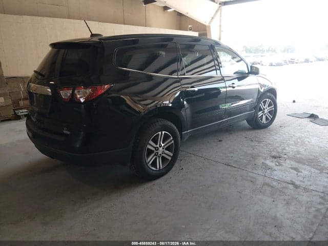 2017 CHEVROLET TRAVERSE LT 4