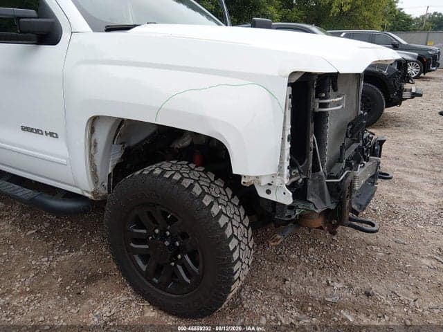 2018 CHEVROLET SILVERADO 2500HD LT 6