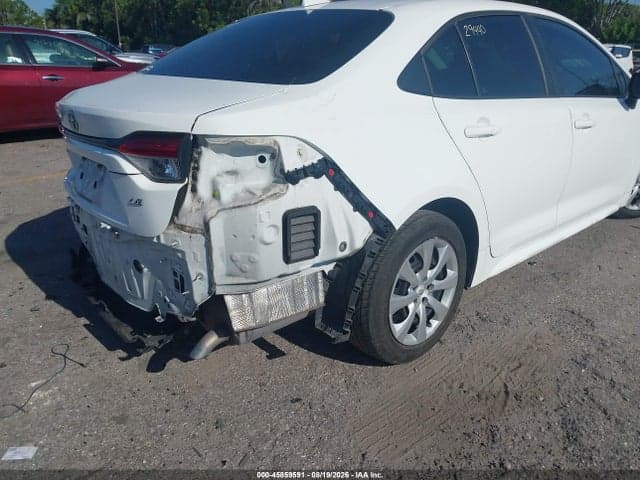 2020 TOYOTA COROLLA LE 18