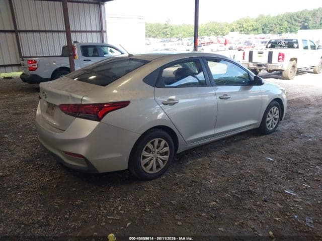 2018 HYUNDAI ACCENT SE 4