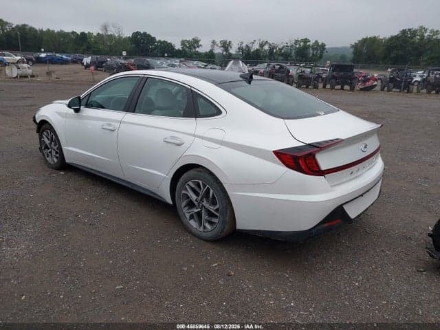 2022 HYUNDAI SONATA SEL 3