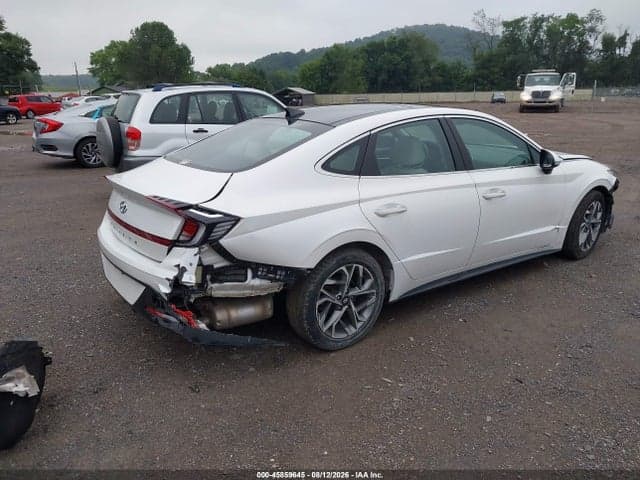 2022 HYUNDAI SONATA SEL 4