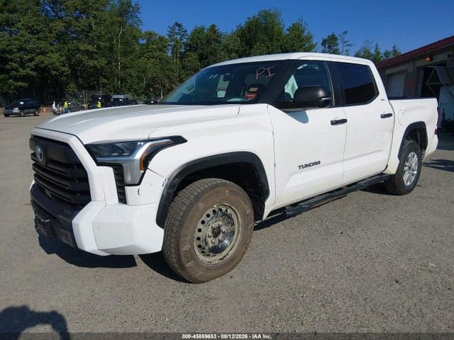 2024 TOYOTA TUNDRA SR5 2