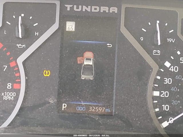 2024 TOYOTA TUNDRA SR5 16