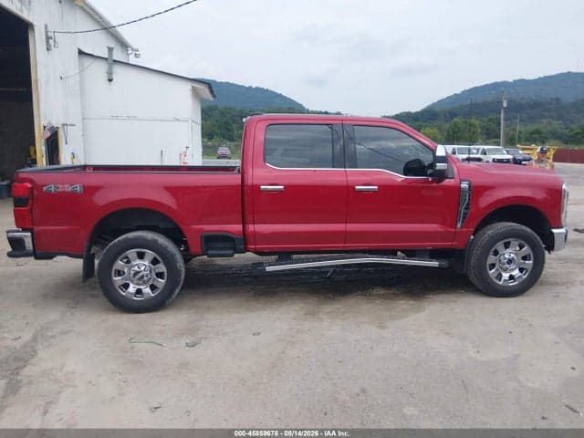 2024 FORD F-250 LARIAT 13
