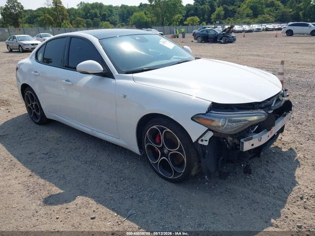 2022 ALFA ROMEO GIULIA TI AWD