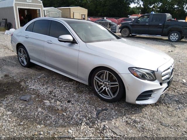 2019 MERCEDES-BENZ E 300 4MATIC 1