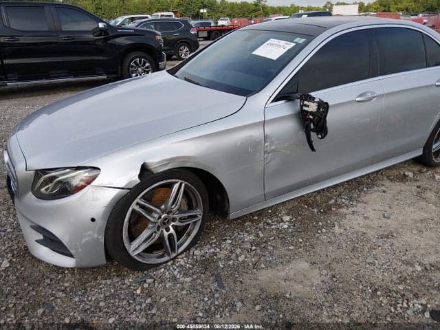 2019 MERCEDES-BENZ E 300 4MATIC 6