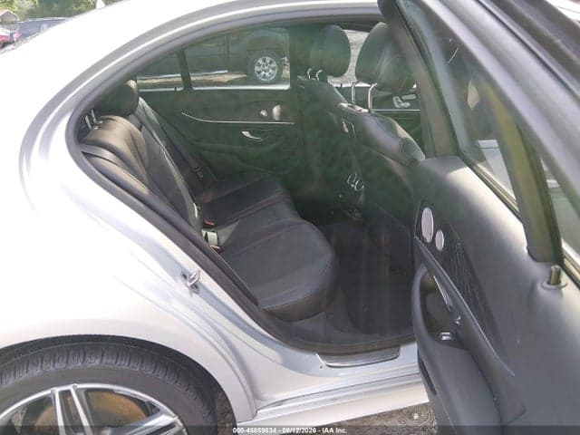 2019 MERCEDES-BENZ E 300 4MATIC 8