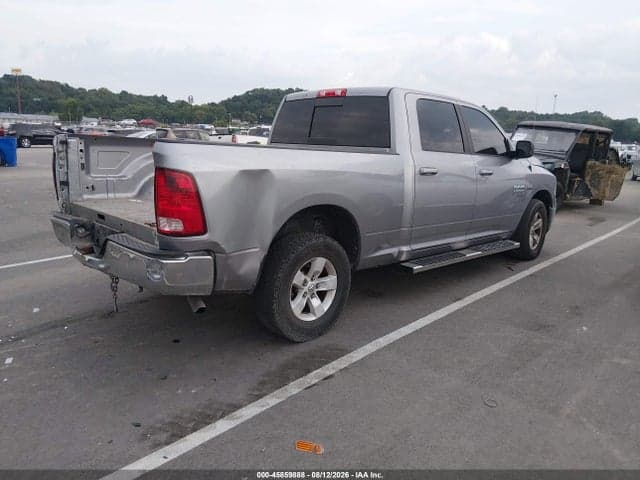 2020 RAM 1500 CLASSIC SLT 4X2 6'4 BOX 4