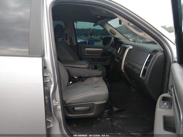 2020 RAM 1500 CLASSIC SLT 4X2 6'4 BOX 5