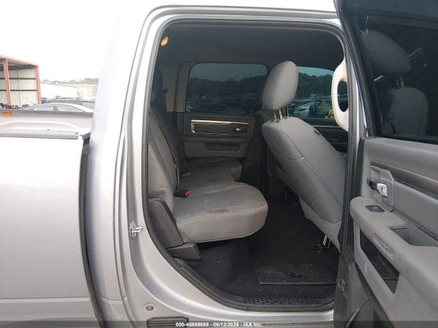 2020 RAM 1500 CLASSIC SLT 4X2 6'4 BOX 8