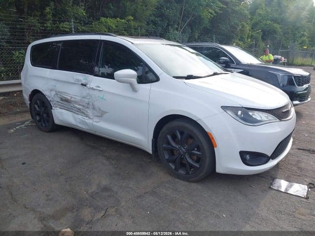 2019 CHRYSLER PACIFICA TOURING L PLUS 1