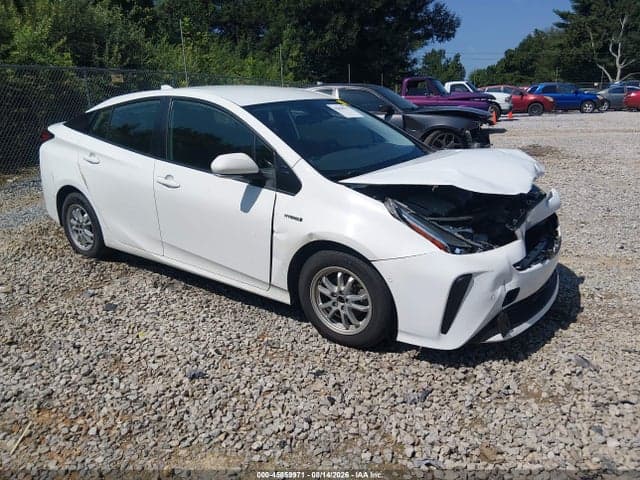 2021 TOYOTA PRIUS LE 1