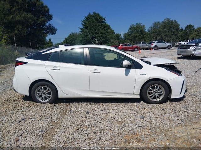 2021 TOYOTA PRIUS LE 13