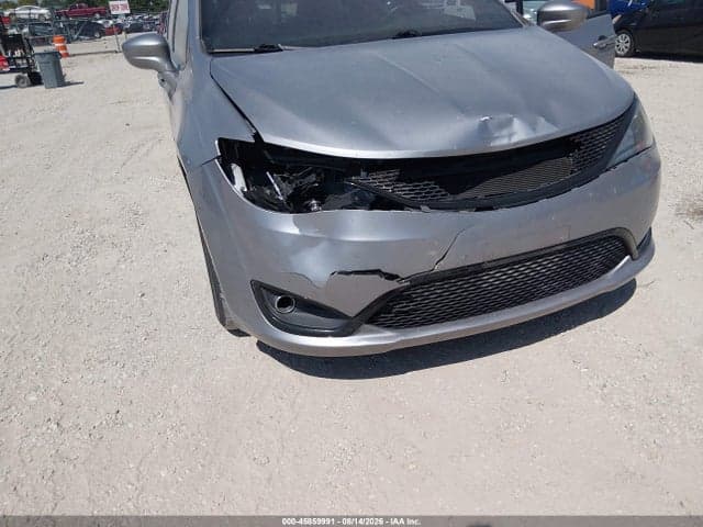 2018 CHRYSLER PACIFICA TOURING L 6