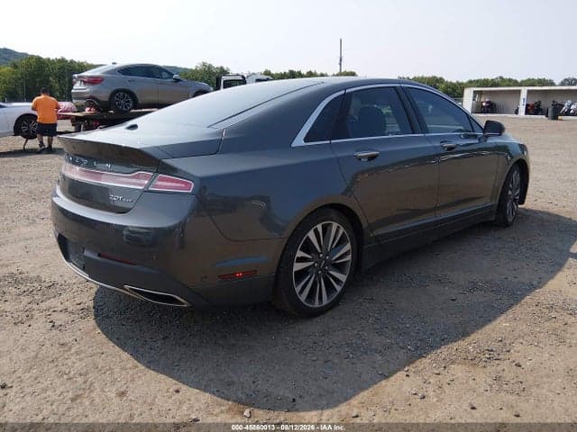 2017 LINCOLN MKZ RESERVE 4