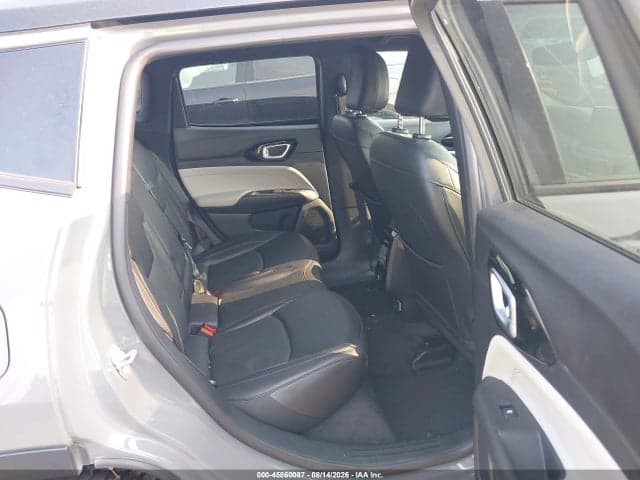 2023 JEEP COMPASS LIMITED 4X4 8