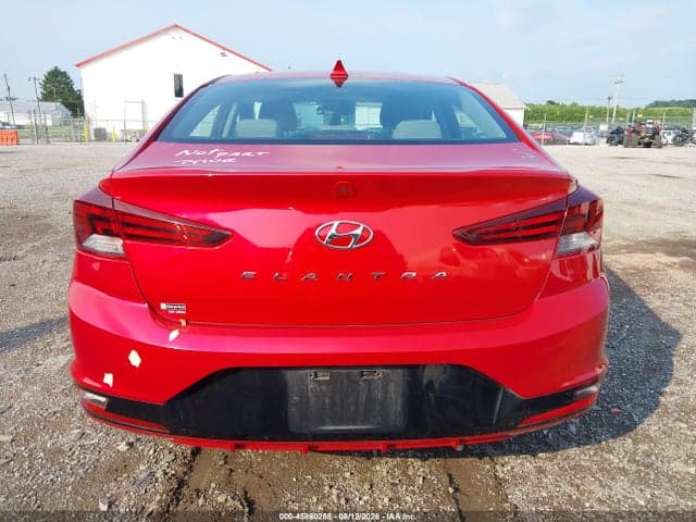 2020 HYUNDAI ELANTRA SEL 16