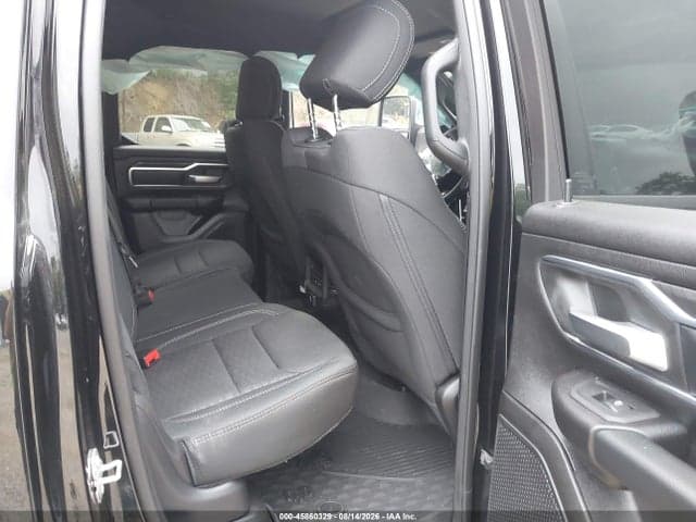 2026 RAM 1500 BIG HORN 4X4 6'4 BOX 8