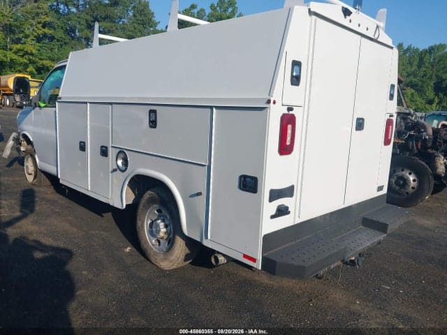 2024 CHEVROLET EXPRESS CUTAWAY WORK VAN 3