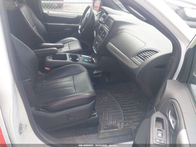 2017 DODGE GRAND CARAVAN GT 5