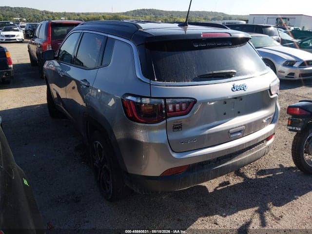 2023 JEEP COMPASS 3