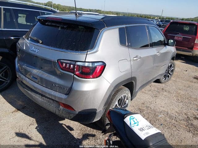 2023 JEEP COMPASS 4