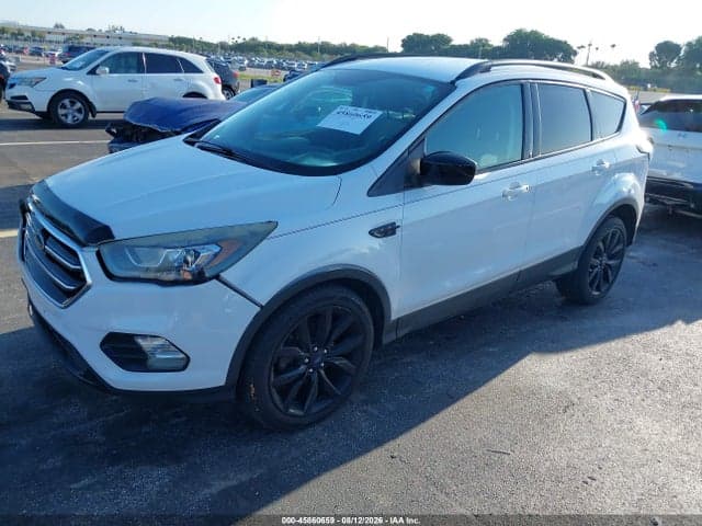2017 FORD ESCAPE SE 2