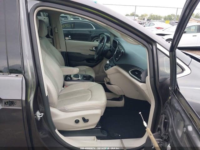 2020 CHRYSLER PACIFICA TOURING L PLUS 5