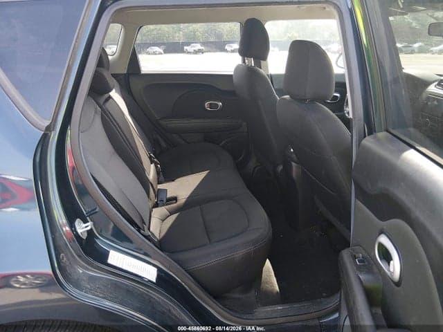 2017 KIA SOUL + 8