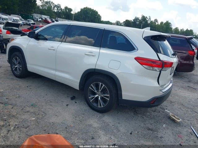 2017 TOYOTA HIGHLANDER LE PLUS 3