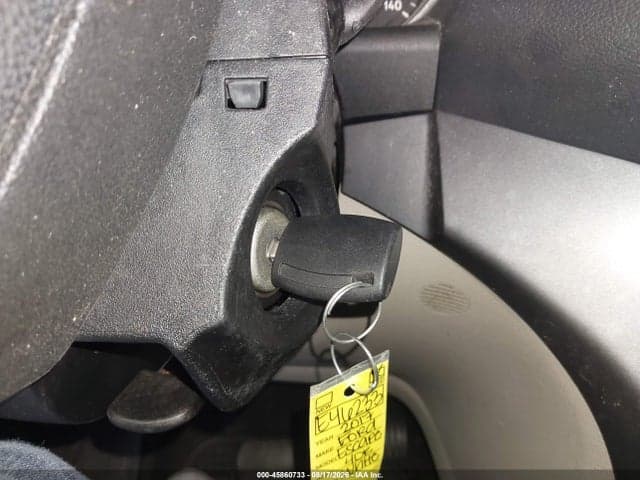 2017 FORD ESCAPE SE 11