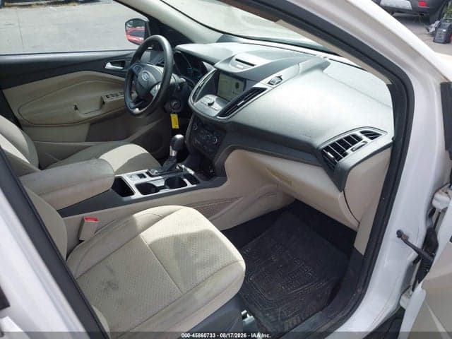 2017 FORD ESCAPE SE 5