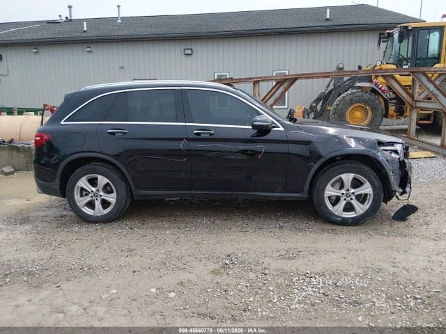 2018 MERCEDES-BENZ GLC 300 17