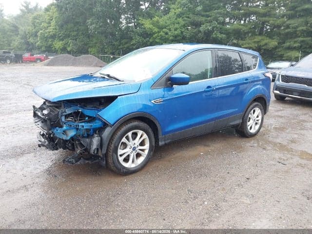 2017 FORD ESCAPE SE 2