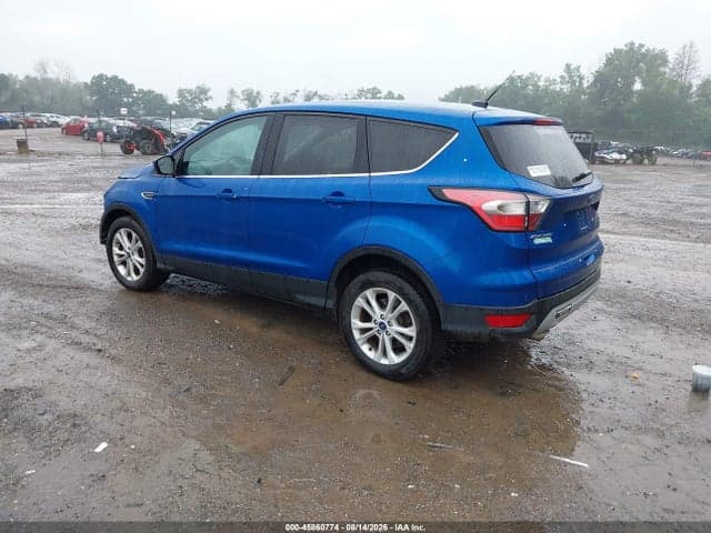 2017 FORD ESCAPE SE 3
