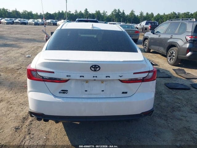 2025 TOYOTA CAMRY SE 17