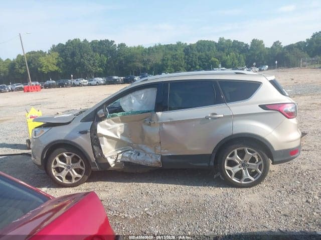2018 FORD ESCAPE TITANIUM 14