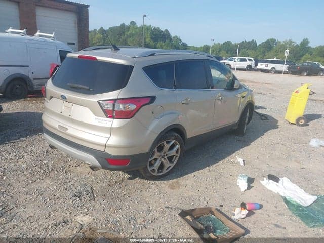 2018 FORD ESCAPE TITANIUM 4