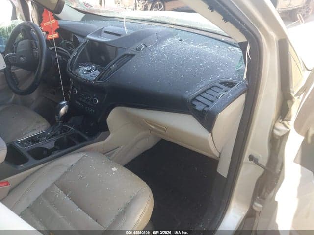 2018 FORD ESCAPE TITANIUM 5