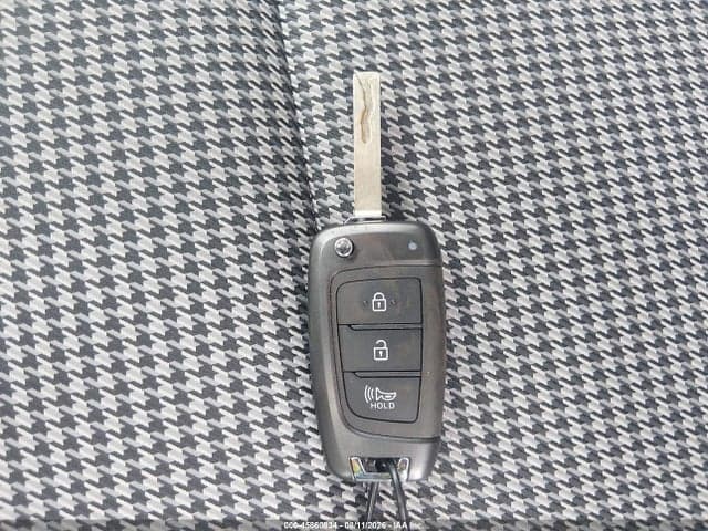 2022 HYUNDAI KONA SE 11