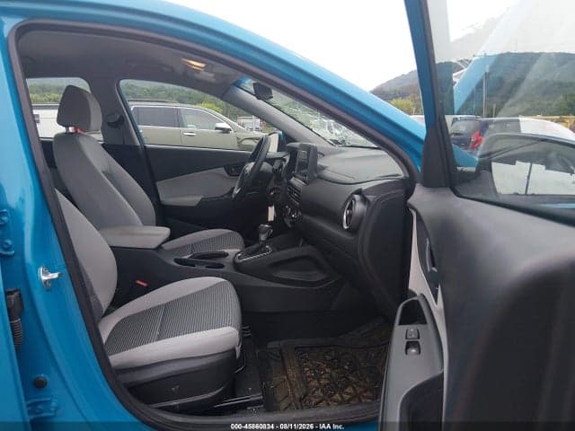 2022 HYUNDAI KONA SE 5