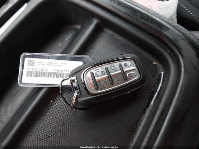 2027 CHRYSLER PACIFICA 11