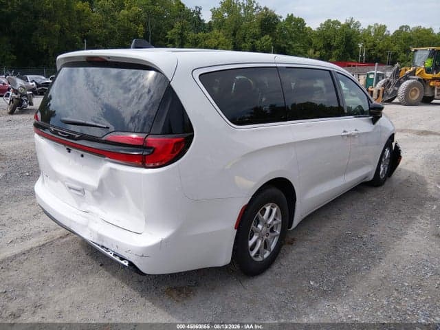 2027 CHRYSLER PACIFICA 4